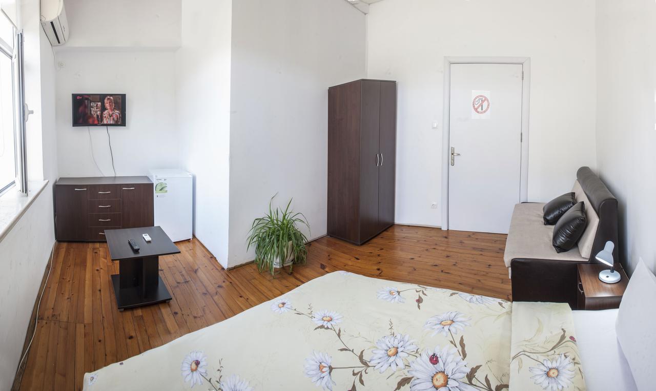 Sofia Central Guest Rooms Kültér fotó